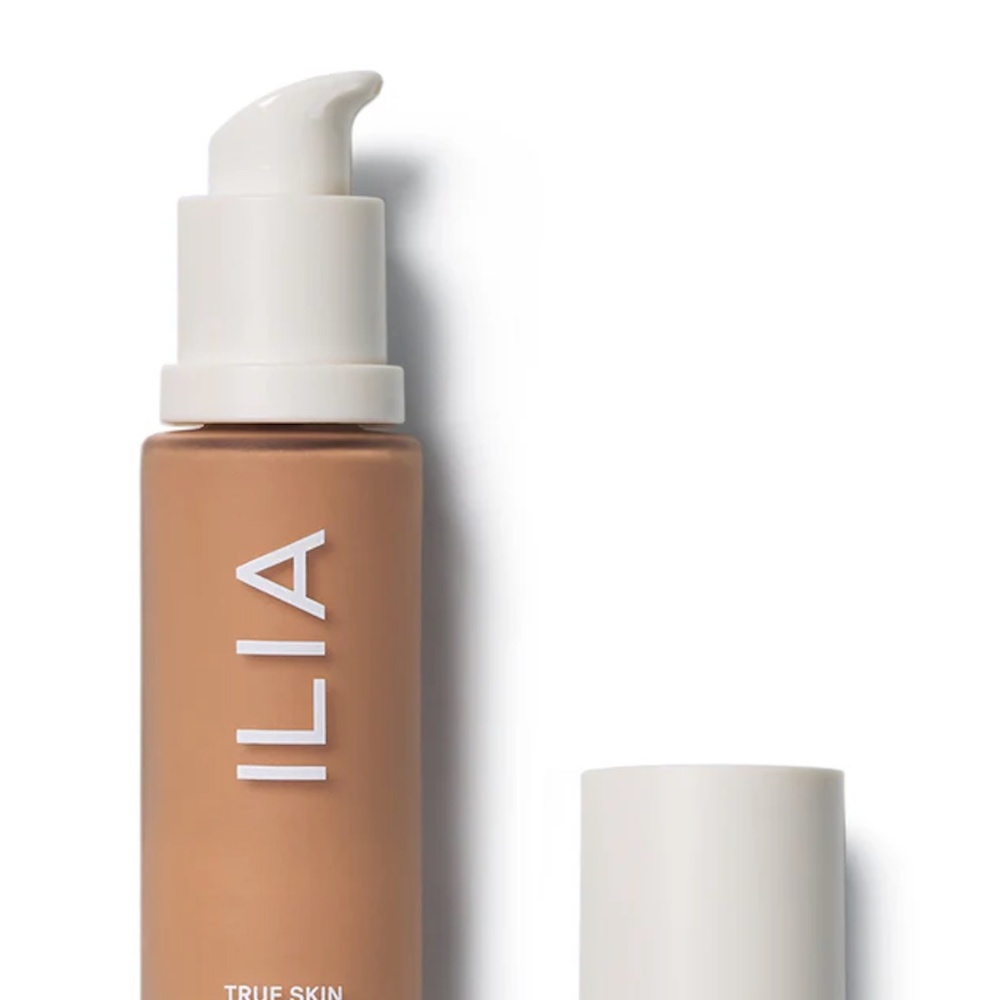 Ilia True Skin Serum Foundation in Shade 9 Maraca